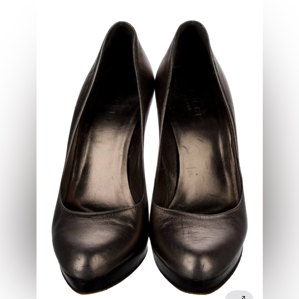 Gucci Metallic Black/Gold Heels - Picture 4 of 10